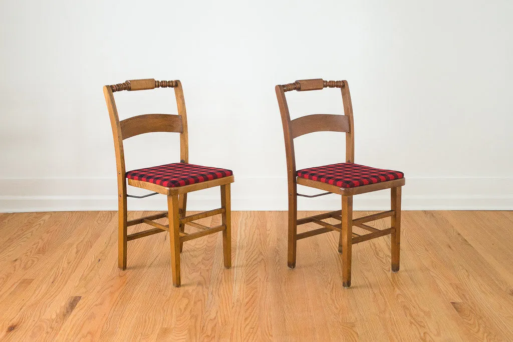 Buffalo Plaid Folding Chairs